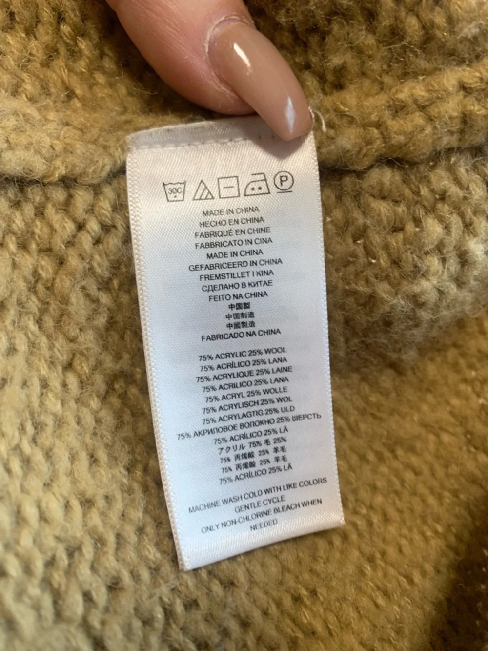 Michael Kors camel wool Knit Poncho cape - Picture 6 of 6